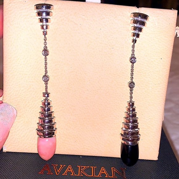 Xtra pics 18K Avakian Pink Opal & Onyx Earrings - Picture 13 of 16